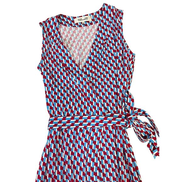 Diane von Furstenberg Maxi Wrap Dress Red/Blue Geometric Print Size‎ S Viscose - Picture 3 of 14